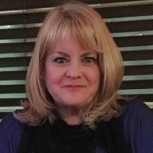 Meet your Posher, Deirdre